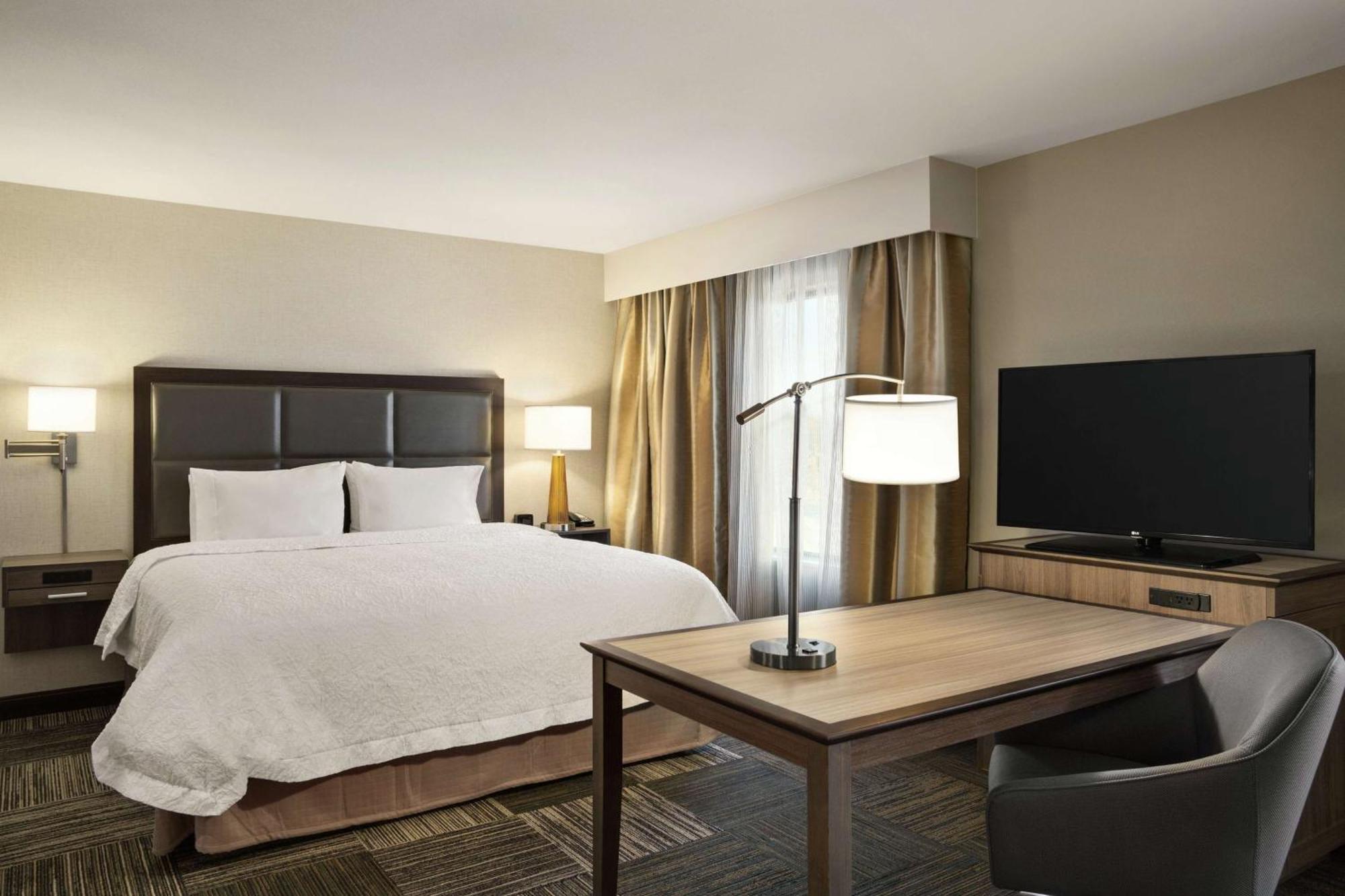 Hampton Inn & Suites Minooka Channahon Exterior photo